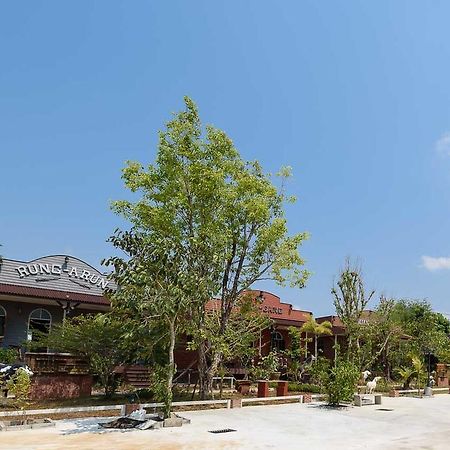 Cowboy Farm Resort Pattaya Ban Huai Yai Екстер'єр фото