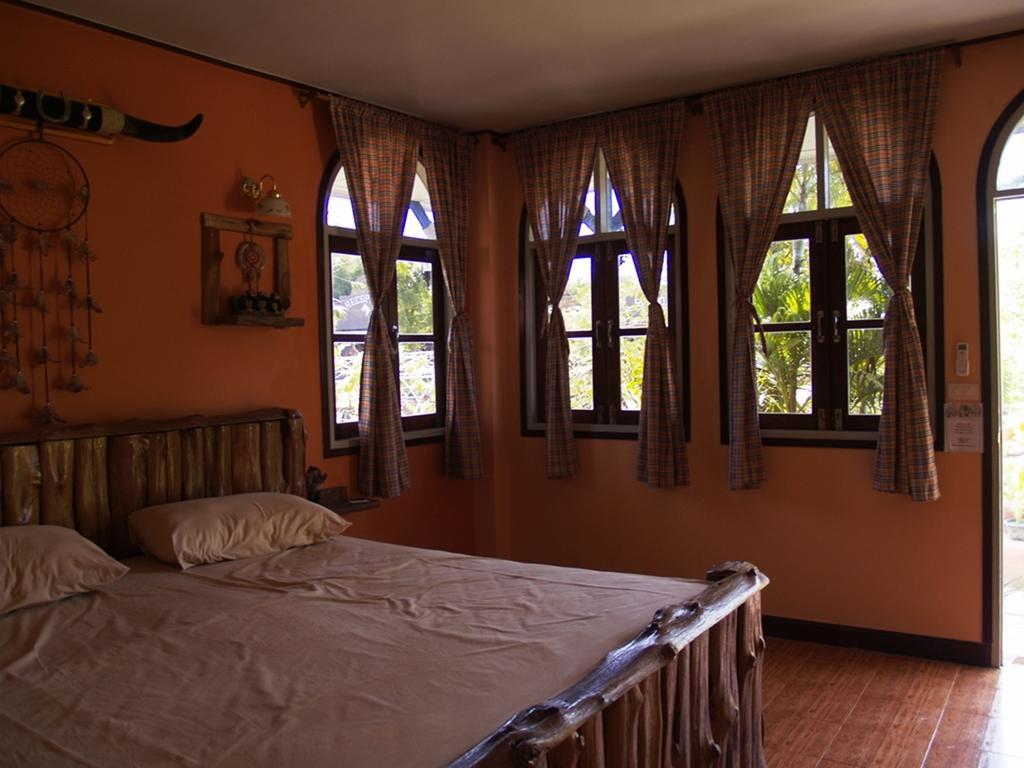 Cowboy Farm Resort Pattaya Ban Huai Yai Екстер'єр фото