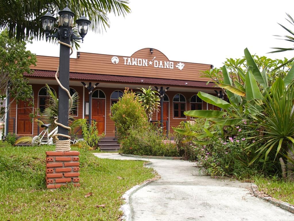 Cowboy Farm Resort Pattaya Ban Huai Yai Екстер'єр фото