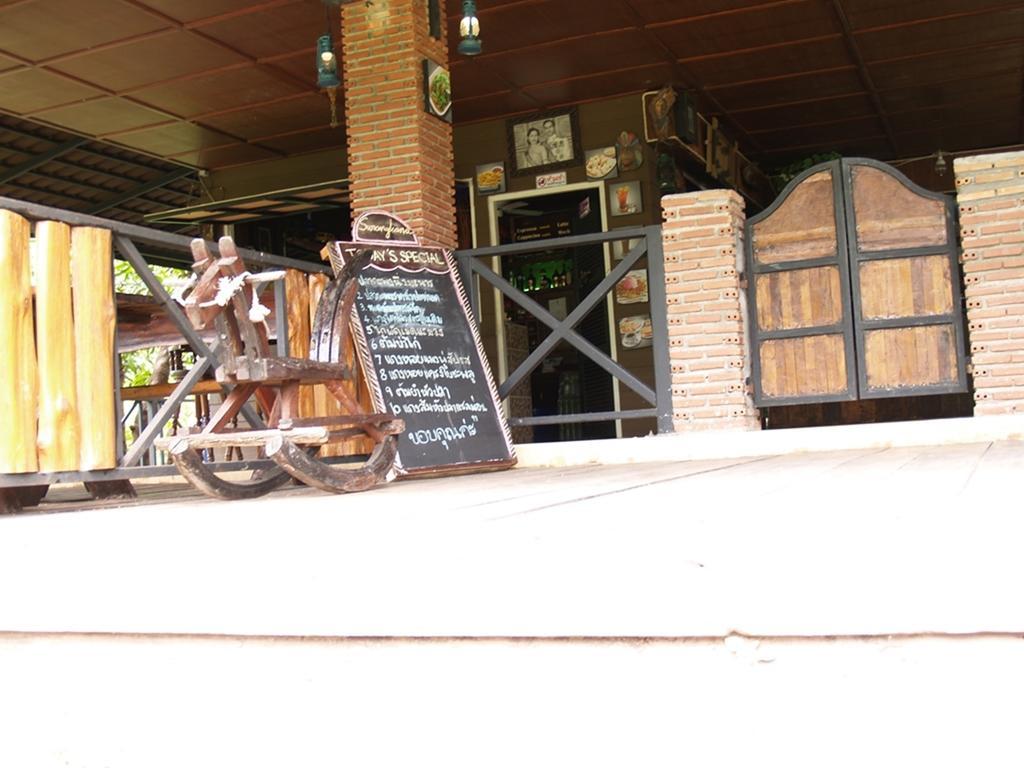 Cowboy Farm Resort Pattaya Ban Huai Yai Екстер'єр фото
