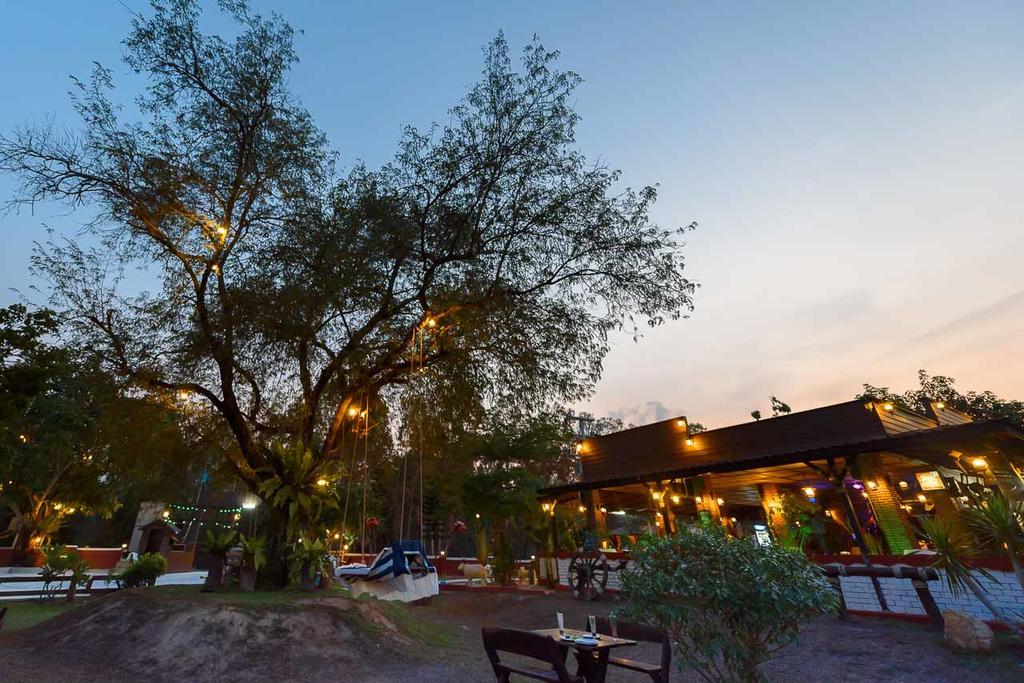 Cowboy Farm Resort Pattaya Ban Huai Yai Екстер'єр фото